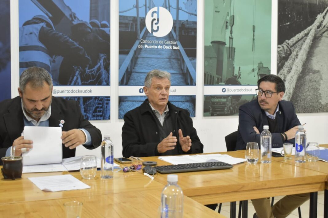 Durante la reunión de la comisión de Intereses Marítimos, el diputado Gustavo Pulti le reclamó al Gobierno nacional un modelo productivo que potencie los puertos bonaerenses.