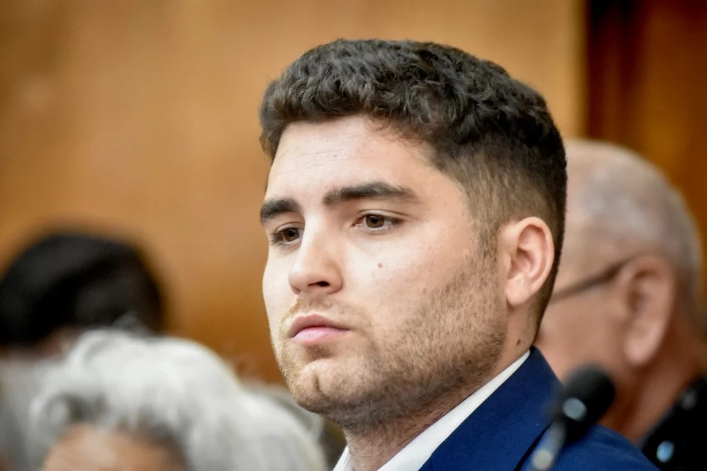 El concejal del PRO de Mar del Plata, Julián Bussetti, quiere habilitar la venta de alcohol durante la veda.