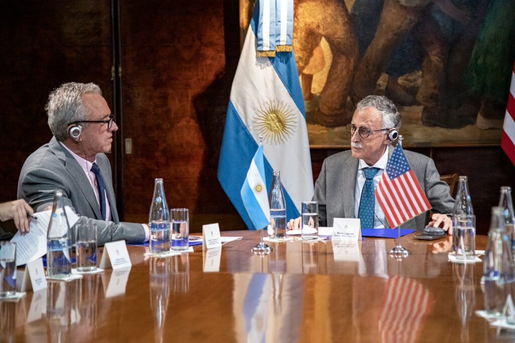 El ministro de Salud, Mario Lugones, se reunió con su par norteamericano, Robert Kennedy jr.