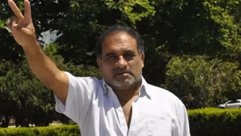 El puntero del PJ, Julio "Chocolate" Rigau.