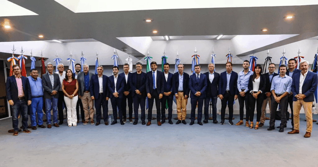 Gobernadores encabezan una cumbre en el CFI para analizar la brutal caída de los fondos coparticipables.