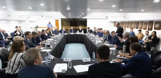 Gobernadores preparan para la próxima semana una nueva cumbre del Consejo Federal de Inversiones (CFI) para discutir la caída de la coparticipación.
