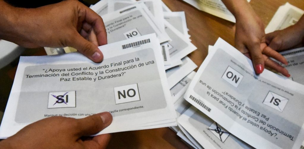 La consulta popular (o referéndum) apunta a impulsar la participación ciudadana para la modificación de una norma de alcance general.