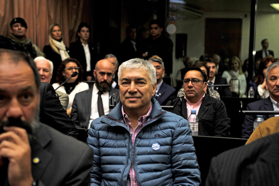 El Tribunal Oral Federal 4 ordenó la detención de seis implicados vinculados a la financiera 