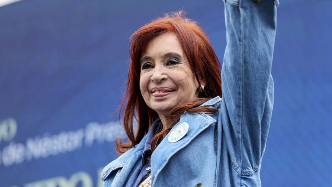 Cristina Kirchner lanzó su primer spot de campaña pocas horas después de confirmar su candidatura a diputada bonaerense por la Tercera Sección electoral.