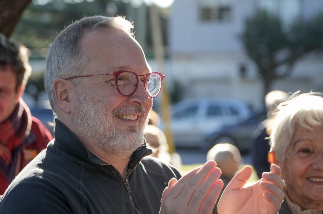 Con la campaña “Martín vuelve”, Nuevo Encuentro impulsa a Sabbatella para disputar Morón y enfrenta a Ghi en la interna oficialista.