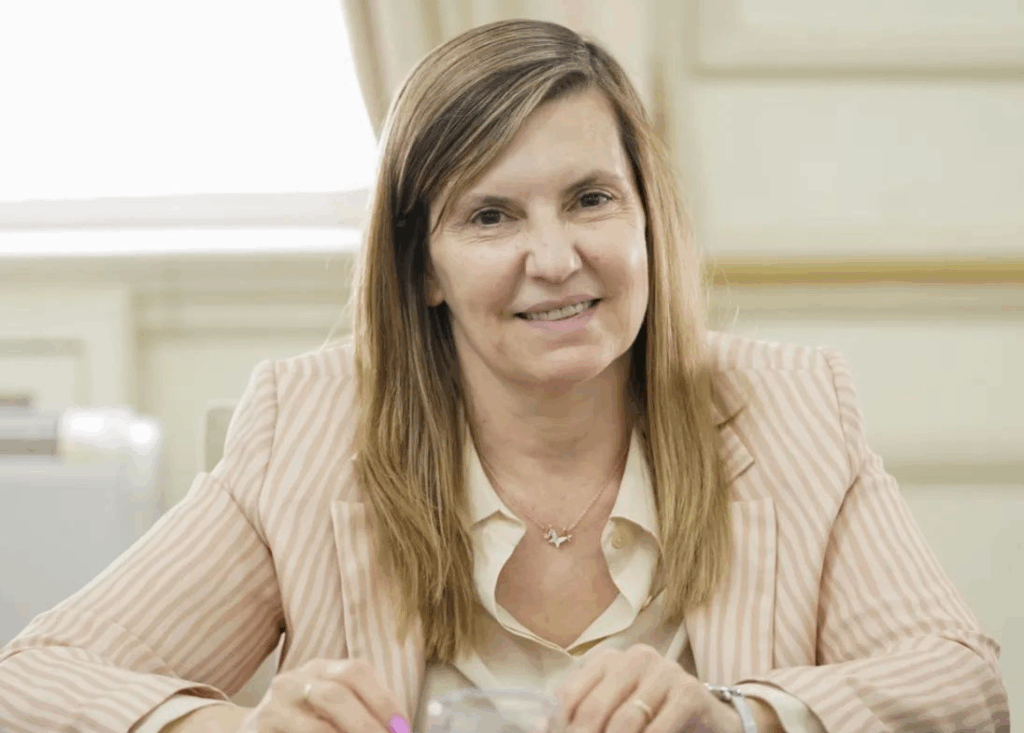La senadora Demaría pide que los usuarios y consumidores tengan tres nuevos lugares para denunciar vulneraciones de derechos.