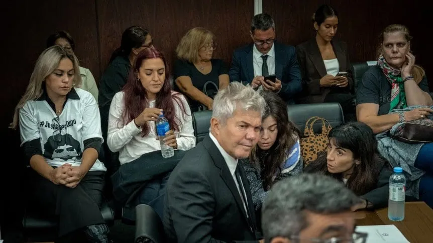 El diputado Rubén Eslaiman presentó la ley Diego Armando Maradona, para crearla figura del Juez sustituto.