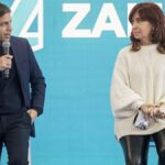 Cristina Kirchner y Axel Kicillof acordaron construir una estrategia electoral de unidad Luego de varios meses sin hablar, Cristina Kirchner y Kicillof se reunieron para acordar una lista de unidad del peronismo en la provincia de Buenos Aires.