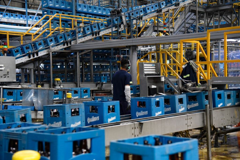 La fábrica Quilmes suspendió sus actividades por primera vez en su historia. Malaisi presentó un proyecto para expresar preocupación.