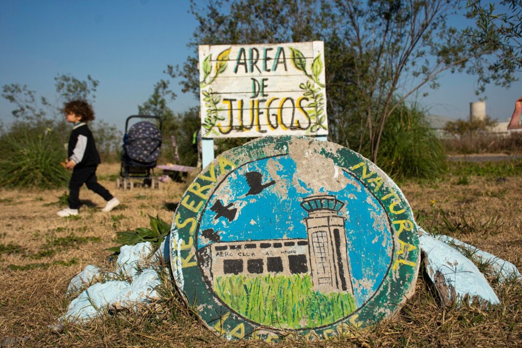 El diputado bonaerense de Unión por la Patria, Facundo Tignanelli, busca convertir los espacios verdes de La Matanza en reservas naturales.