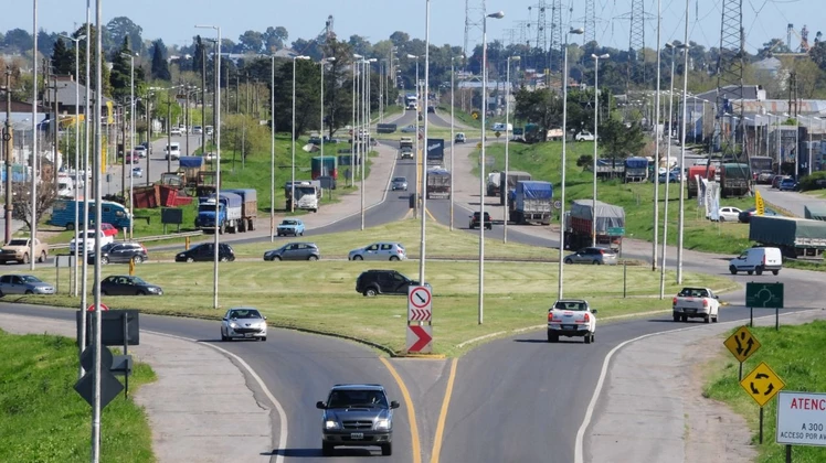 El diputado Matías Civale repudió la decisión del Gobierno nacional de excluir el tramo de la Ruta nacional 226 que tiene su trazado en Tandil del plan de obras a realizar.
