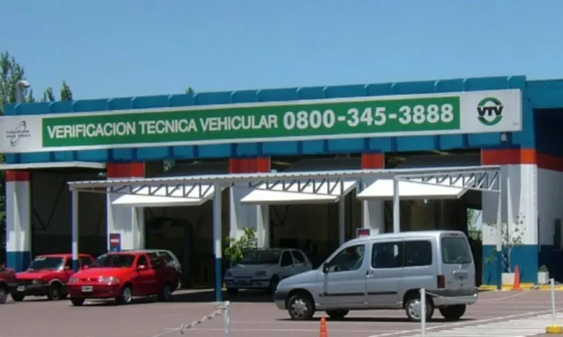 El gobierno de Axel Kicillof suspendió por 90 días el aumento en la tarifa de la VTV.