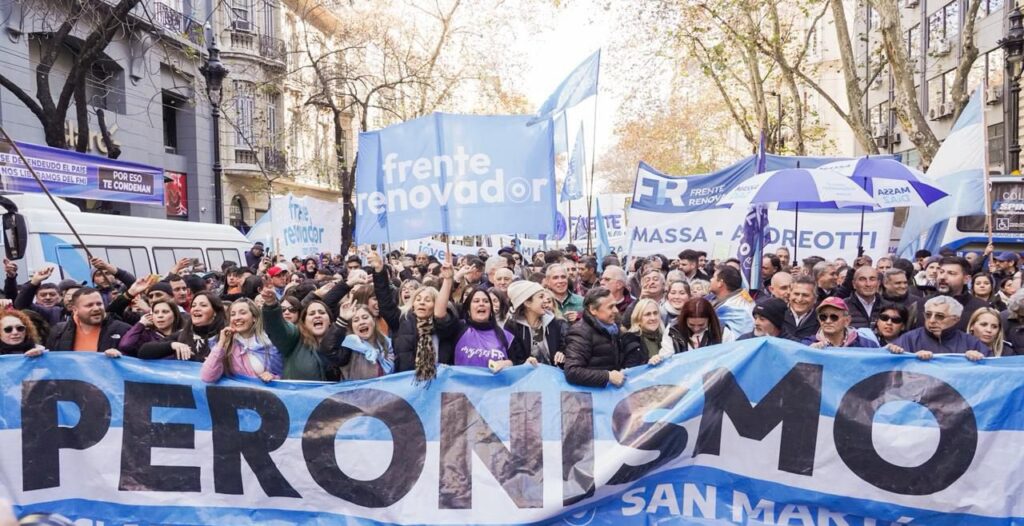 Massa participó de la reciente marcha a Plaza de Mayo en apoyo a Cristina Kirchner.