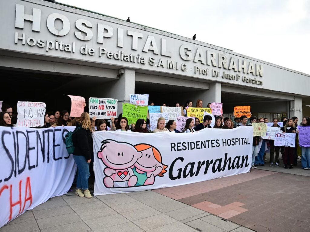 Durante la sesión especial, los radicales pretenden declarar la emergencia en el Hospital Garrahan. 