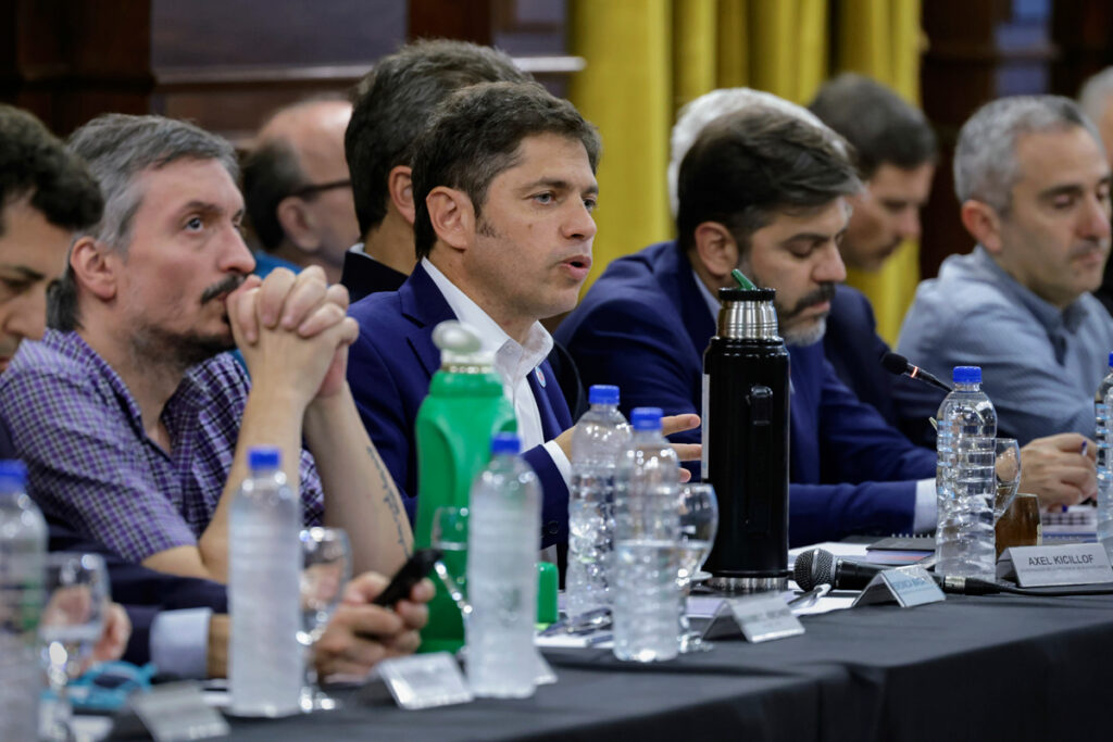 Máximo Kirchner convocó a los principales referentes del peronismo a un encuentro del PJ bonaerense que se realizará en CABA.