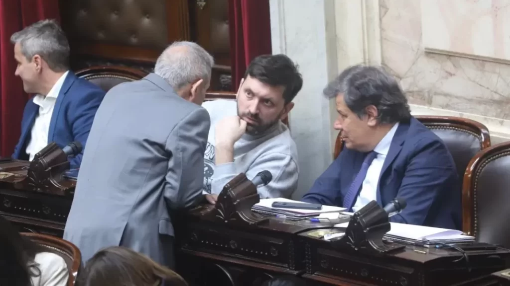 Por falta de coordinación entre la oposición para conseguir el quorum, peligra la sesión especial para tratar la crisis del Hospital Garrahan y la nueva ley de financiamiento universitario.