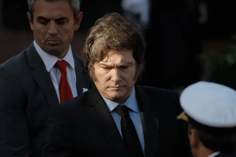 Milei utilizará sus últimos días con facultades delegadas para despachar decretos de desregulación.