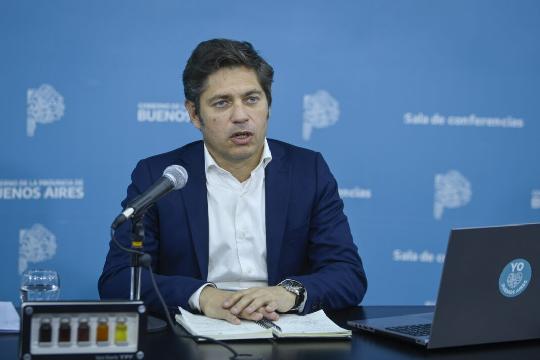 El gobernador bonaerense defendió su rol durante la expropiación de YPF y sostuvo que investigará a Milei por supuestas vinculaciones con fondos buitres