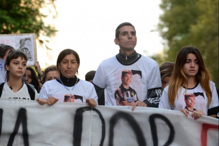 A siete años de su asesinato, la familia Saccoccia exige que la ANSV incluya el nombre completo de Facundo y Alexis Yuri Sturzenegger, su asesino.