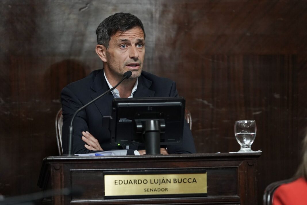 El senador bonaerense del peronismo, Eduardo Bucca, reclamó una ley para frenar las muertes por intoxicación con monóxido de carbono.