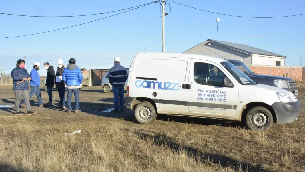El municipio de Mar del Plata comenzó a trabajar junto a operarios de Camuzzi para restituir el servicio de GNC en todos los hogares afectados.