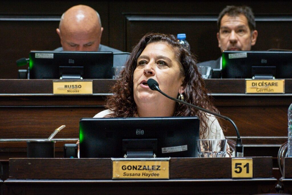 La diputada bonaerense, Susana González, presentó un proyecto de ley para declarar al Puente Levadizo de Ensenada como Bien de Interés Histórico.
