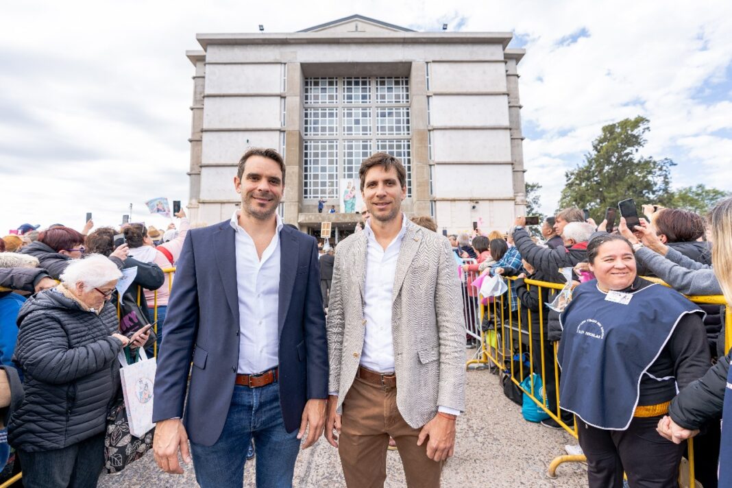 Desde San Nicolas, los Passaglia tejen acuerdos con intendentes disidentes y hacen crecer su armado político en la Segunda sección.