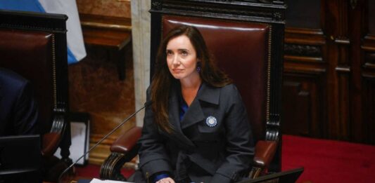 La titular del Senado nacional, Victoria Villarruel, anuló los dictámenes de la oposición referidos al aumento de los jubilados y la emergencia en discapacidad.