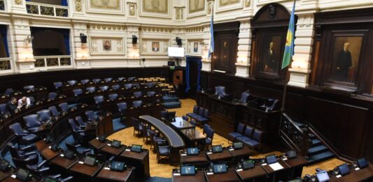 Ante las fechas límites del cierre de alianzas, la actividad en la Legislatura bonaerense tuvo una virtual parálisis.