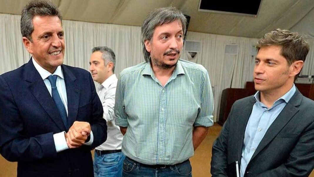 Los partidos políticos del peronismo que integran Fuerza Patria indicaron que el nuevo frente tiene como propósito “frenar a Milei y defender la democracia