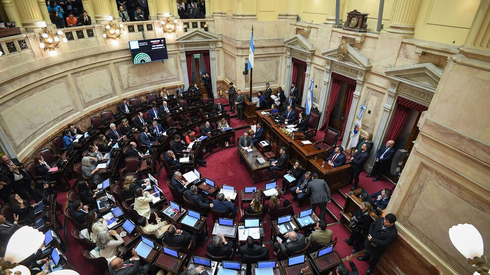 El Senado aprobó el aumento de 7,2% para los jubilados y pensionados, la prorroga de la moratoria y la emergencia en discapacidad con un recinto semivacío.
