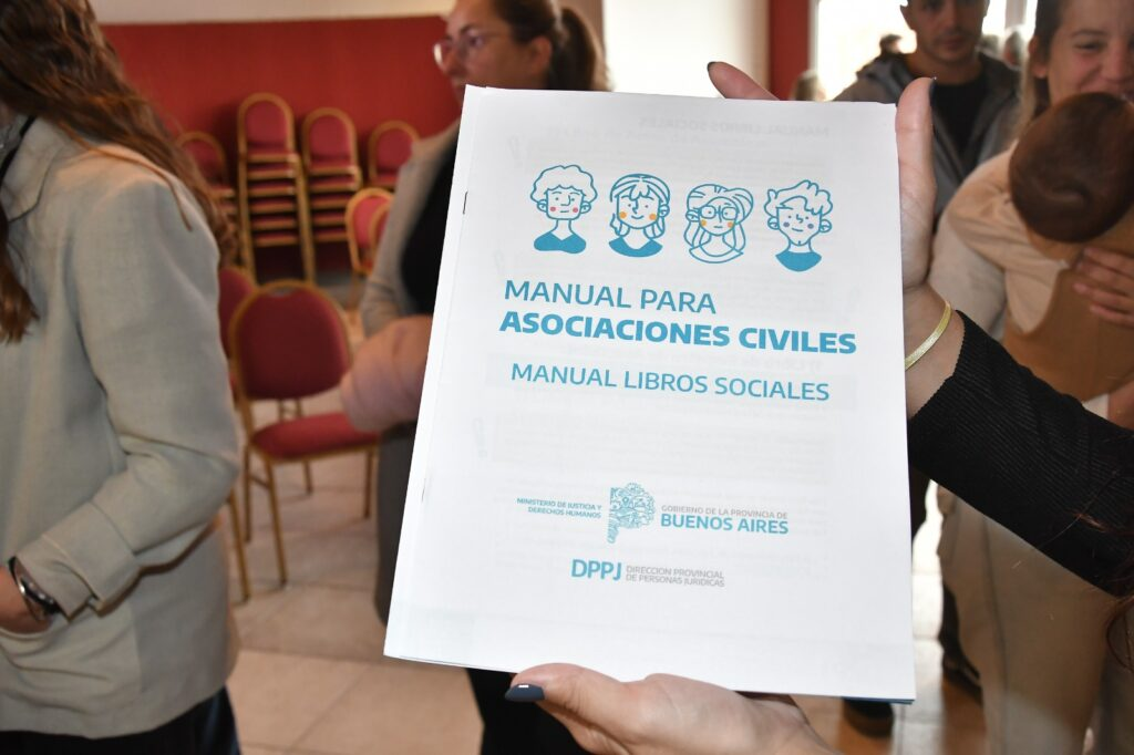 En el marco del programa “Instrumento Público”, Monte Hermoso puso en marcha cinco nuevas asociaciones civiles. 