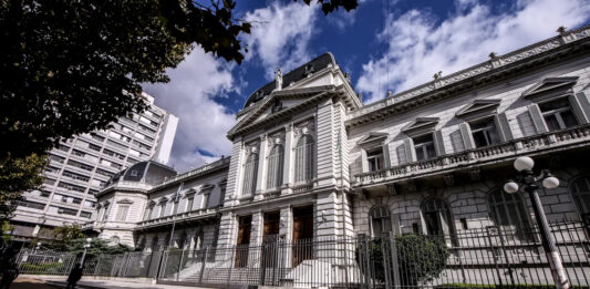 La diputada, Abigail Gómez, busca digitalizar a la Justicia bonaerense con una reforma integral del Código Procesal Civil y Comercial.