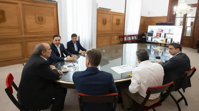 Además de un evento en La Rural donde coincidirá con varios mandatarios provinciales, Francos analiza una reunión formal con los Gobernadores en la Vicejefatura de ministros.