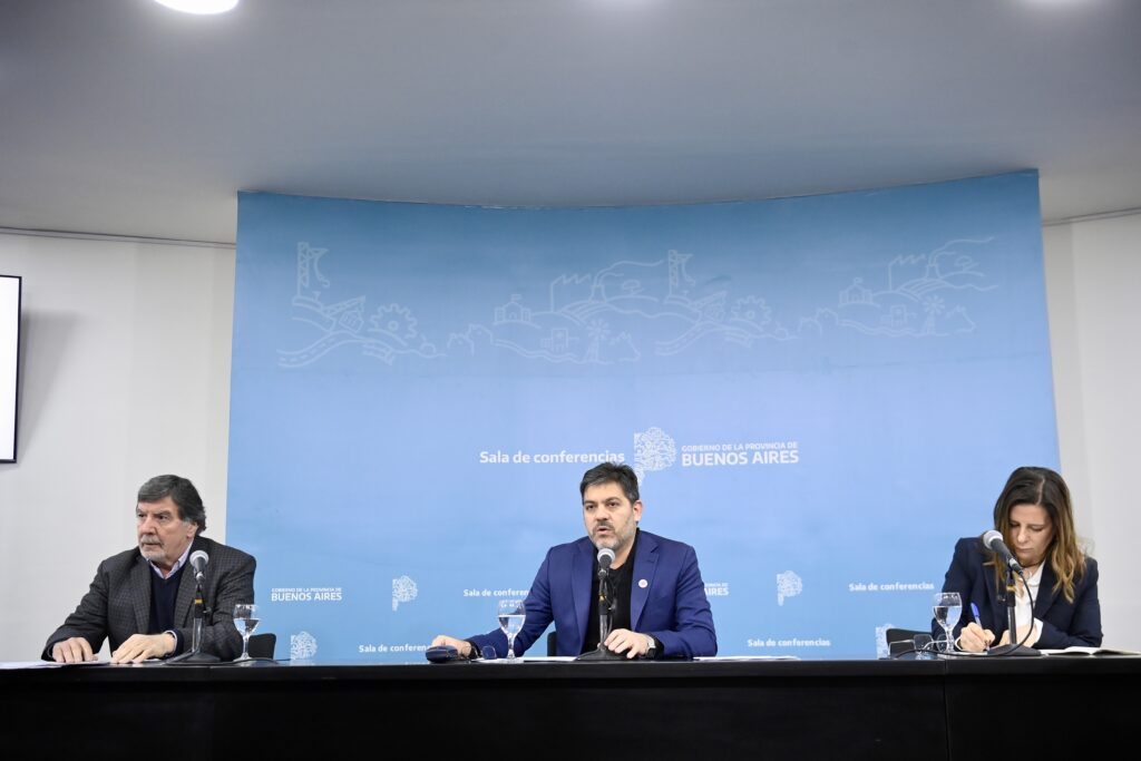 Bianco encabezó una nueva conferencia de prensa junto a autoridades provinciales y anticipó detalles del proceso electoral.