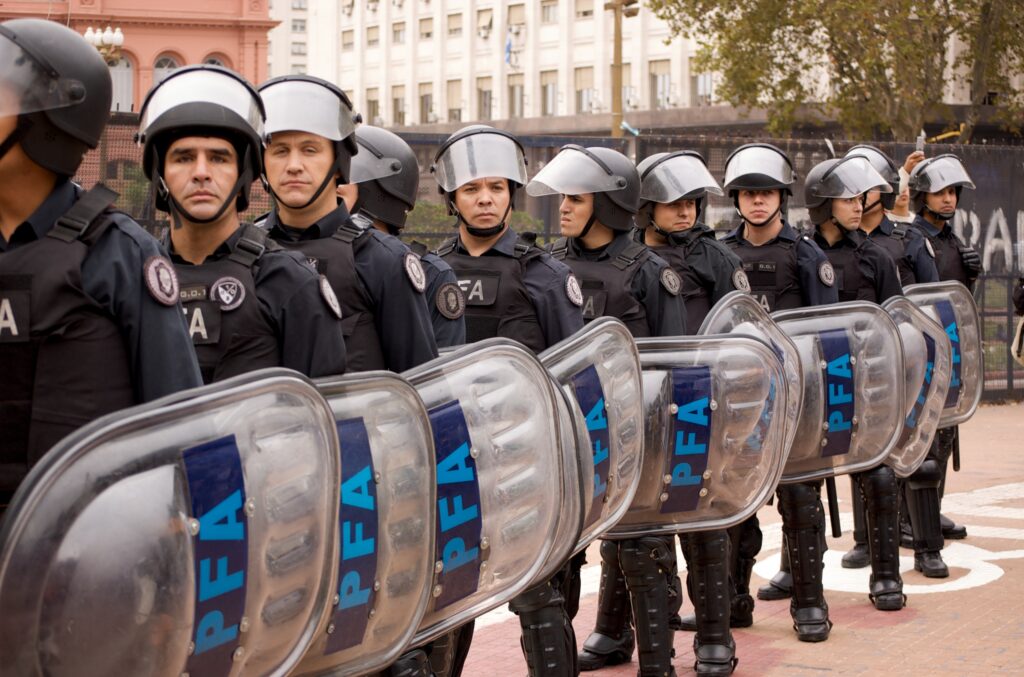 El Consejo Académico para la Formación y Capacitación de Agentes Encubiertos alcanzará a las cuatro fuerzas de seguridad y al Servicio Penitenciario Federal.