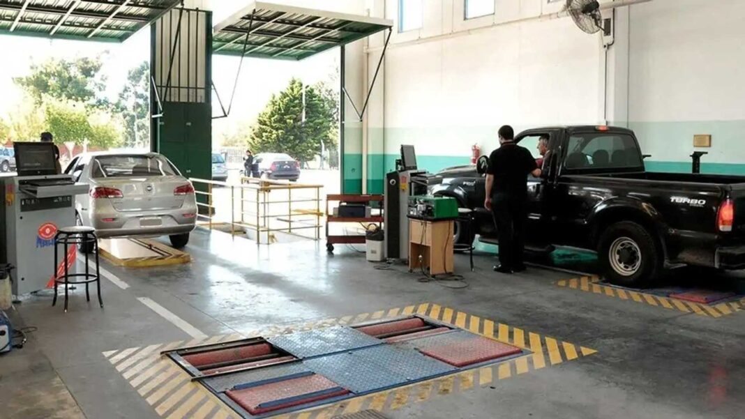 Tras 90 días sin cambios, el Ministerio de Transporte habilitó un nuevo aumento en la VTV que impacta desde hoy en los bolsillos bonaerenses.