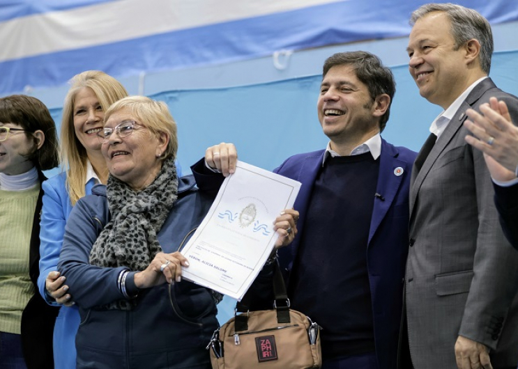 El gobernador Axel Kicillof se mostró con sus candidatos en la Tercera Sección Electoral y llamó a la unidad del peronismo.