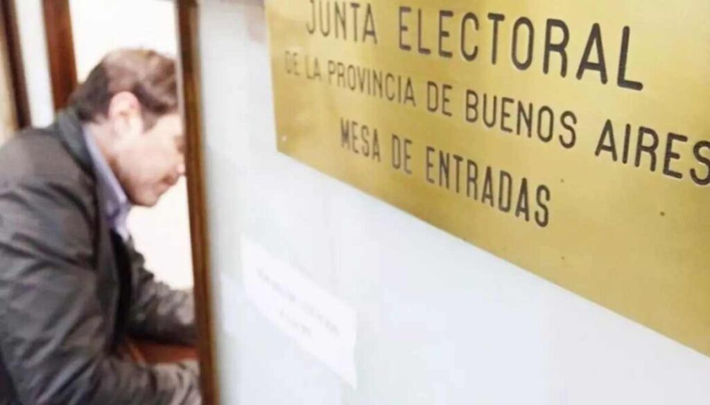 Elecciones 2025: 30 días antes de las elecciones las alianzas electorales deberán presentar las boletas oficializadas.