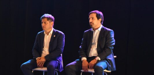 Con críticas a Kicillof y a Kreplak, el portavoz presidencial Manuel Adorni reclamó por una deuda de mas de $400.000 millones en Hospitales de gestión compartida.
