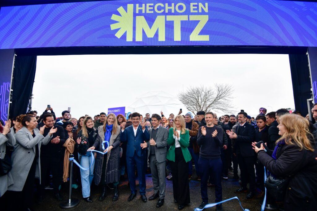 El Gobernador bonaerense encabezó este viernes actos de gestión en la Tercera sección electoral.