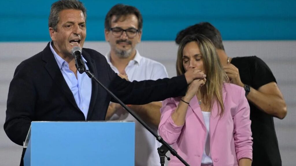 El titular del Banco Provincia, Sebastián Galmarini, salió a respaldar a su cuñado y líder del Frente Renovador, Sergio Massa.