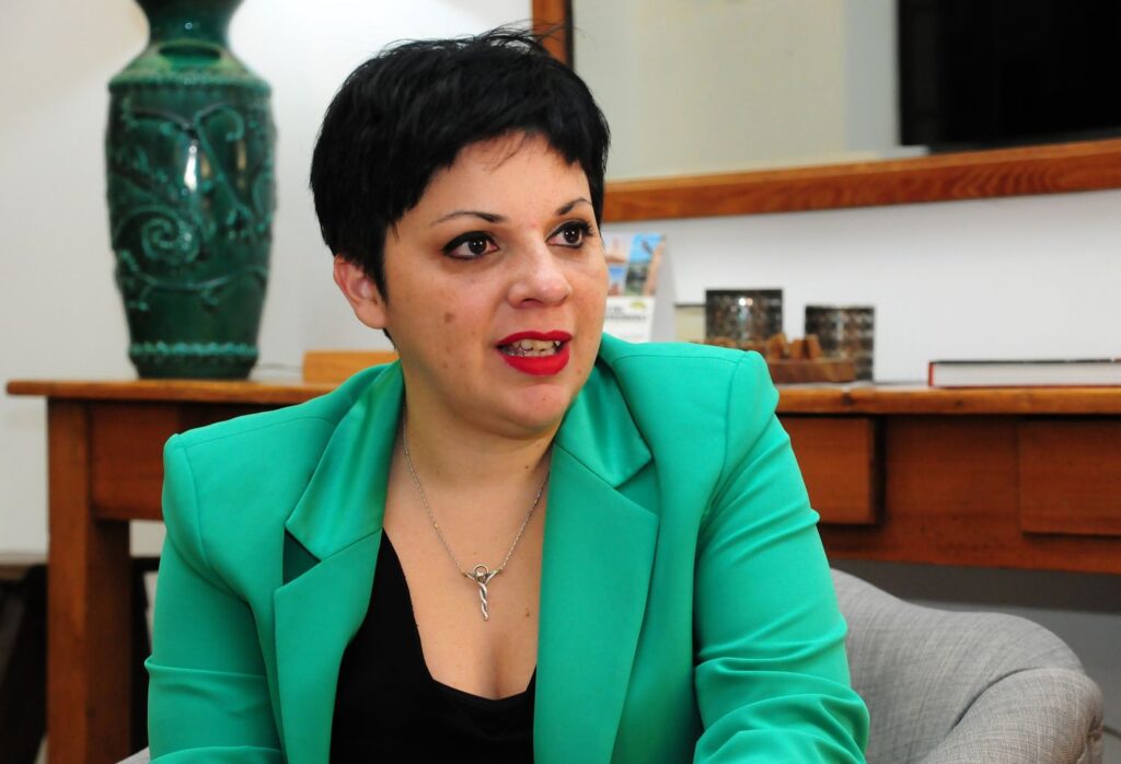 La abogada Silvina Martínez solicitó a la Junta Electoral bonaerense impugnar las candidaturas testimoniales.