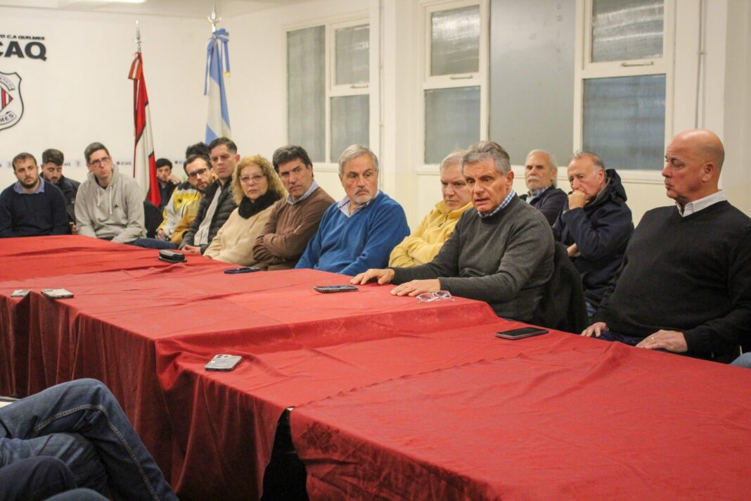 El diputado bonaerense Gustavo Pulti cruzó a Guillermo Montenegro por incumplir la ordenanza que respalda a los clubes de barrio de Mar del Plata.