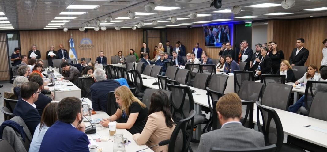 Trabada por el oficialismo, que nunca permitió designar autoridades, expiró este viernes el plazo de funcionamiento de la comisión investigadora de $LIBRA y festeja el mileísmo.