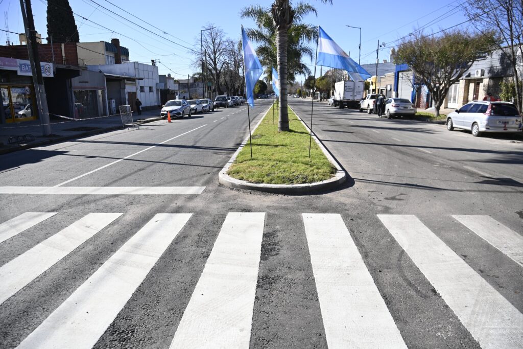 La Avenida 131 en Los Hornos que generó polémica y tensión entre el Gobierno de Kicillof y el exfuncionario de Garro.
