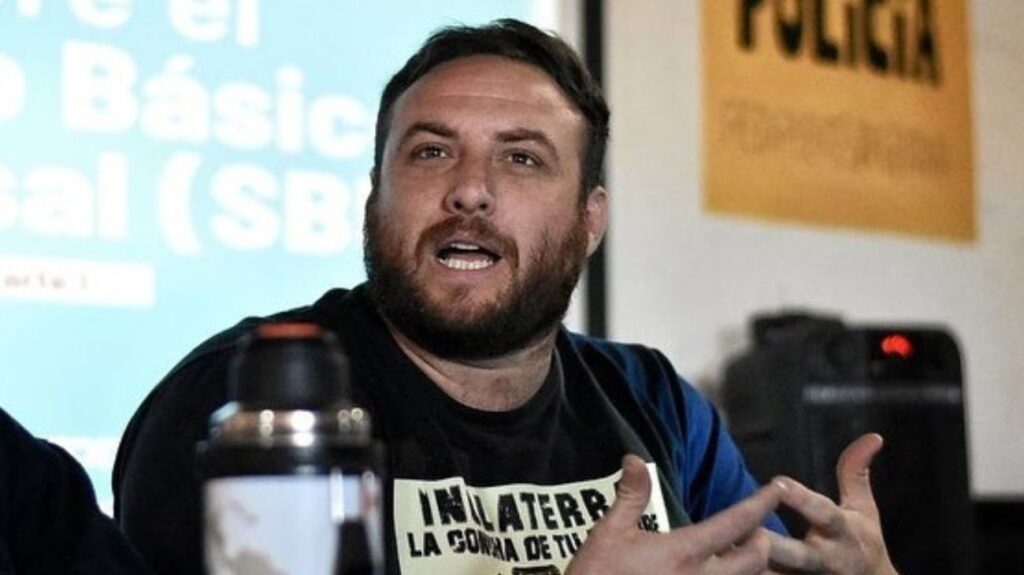 El referente de Patria Grande apuntó contra el Presidente y su gabinete: "Les importa todo un carajo".
