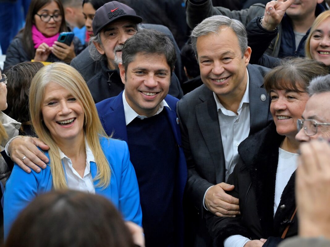 El diputado bonaerense de La Libertad Avanza, Guillermo Castello, volvió a criticar las candidaturas testimoniales y presentó un proyecto para prohibirlas.