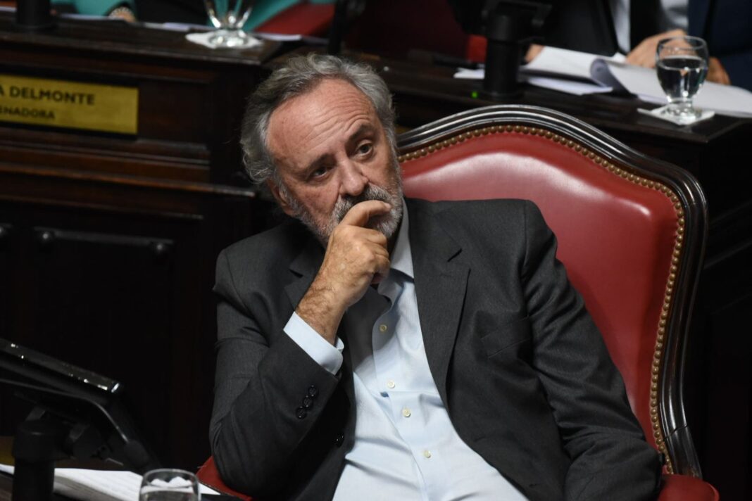 El senador bonaerense de Derecha Popular, Joaquín de la Torre, vaticinó que La Libertad Avanza saldrá perdedor en cinco de ocho secciones electorales.